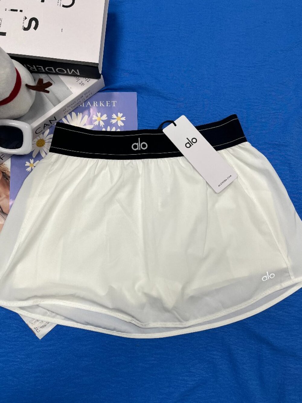 🤍Alo Match Point white tennis skirt, a wardrobe essential!🤍 - Picture 2 of 7